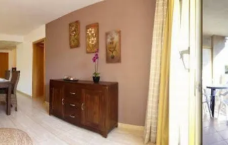 Catalonia Gardens Apartment *