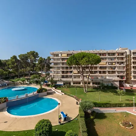 Catalonia Gardens Apartment *